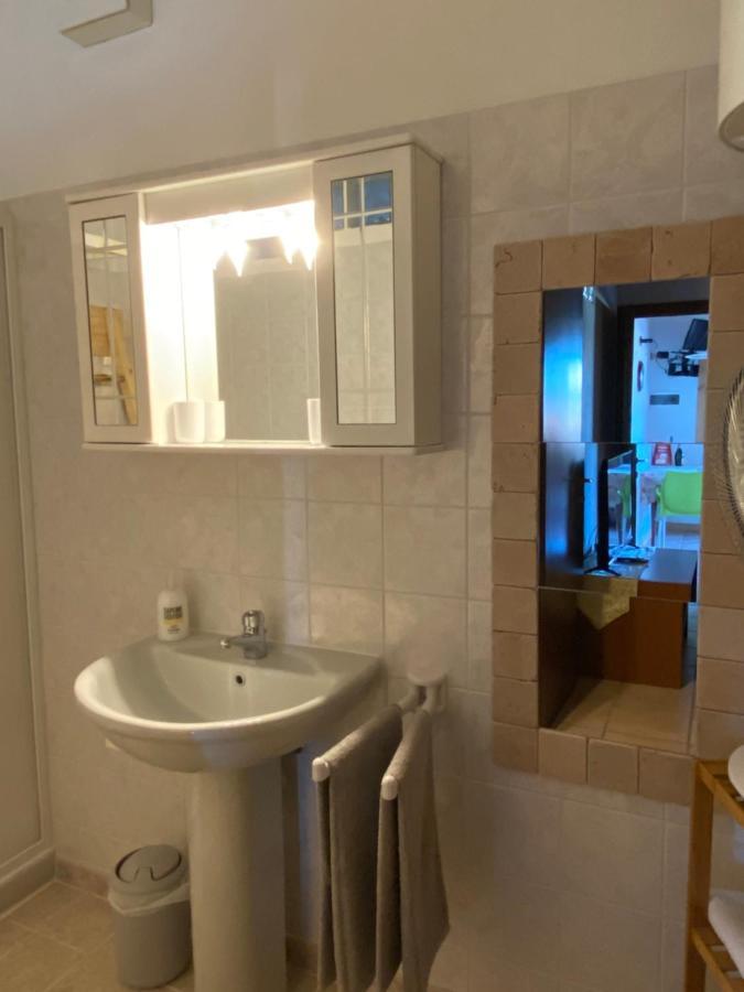 Little Paradise Apartment سانريمو المظهر الخارجي الصورة